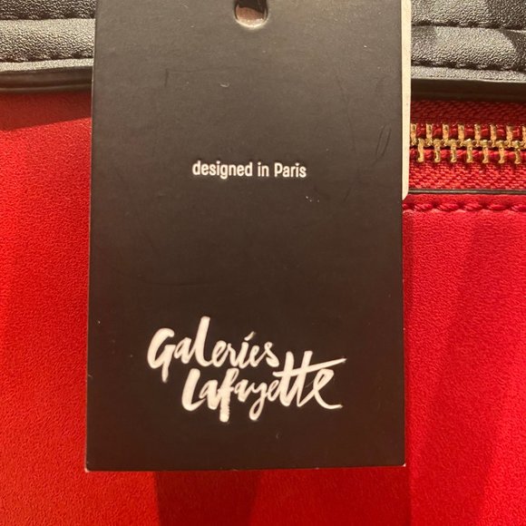 Stunning Handbag - Picture 7 of 7